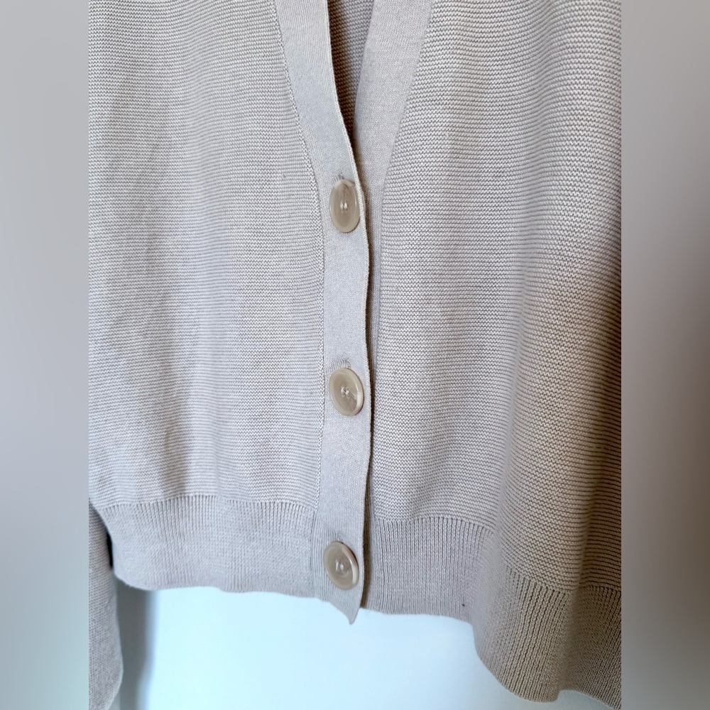 H&M Beige Cardigan Cottagecore size Medium - Picture 4 of 7